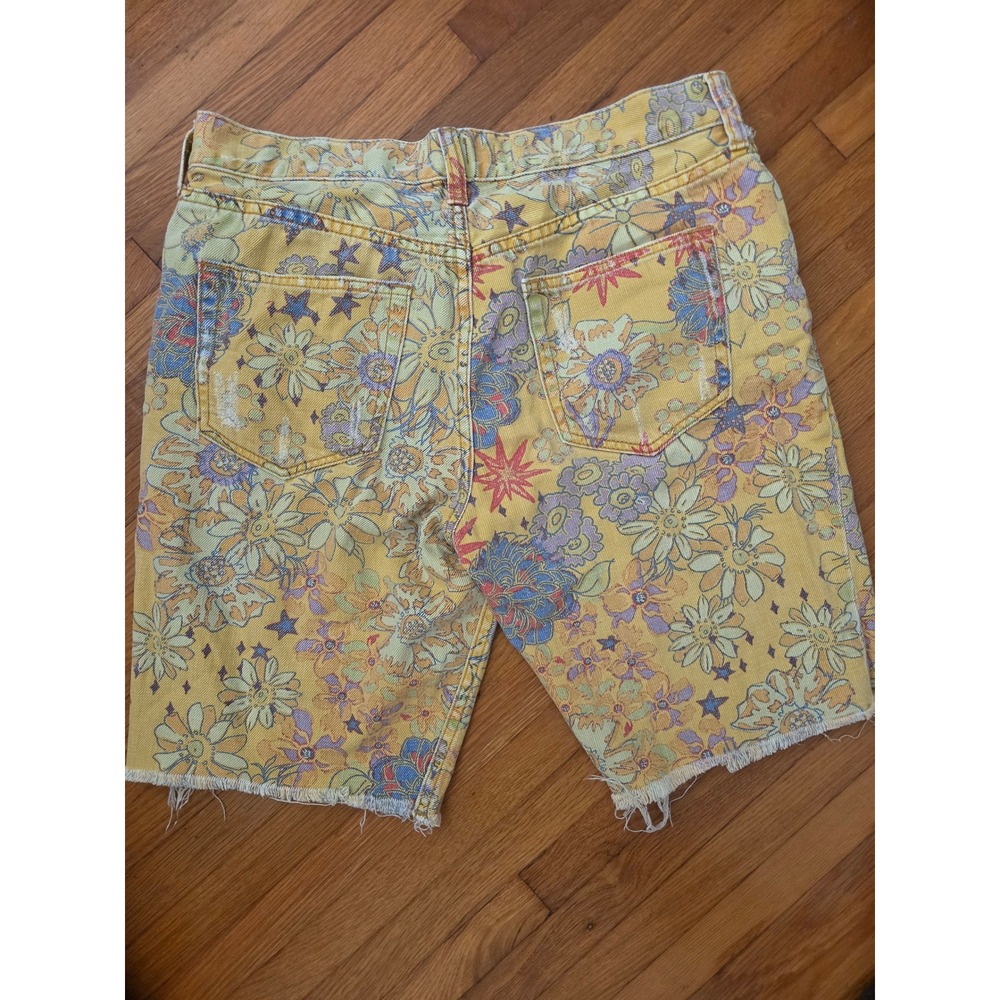 Free People We The Free Floral Star Print Distressed Denim Shorts Yellow 29